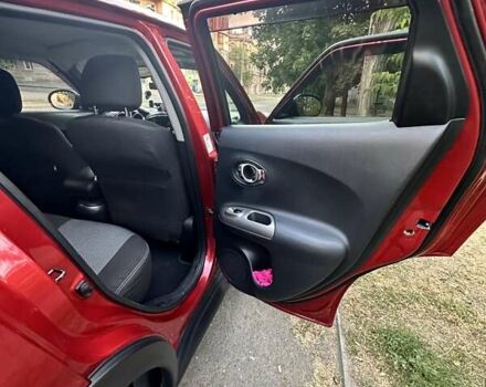 Червоний Ніссан Жук, об'ємом двигуна 1.6 л та пробігом 67 тис. км за 12300 $, фото 10 на Automoto.ua