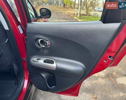 Красный Ниссан Жук, объемом двигателя 1.6 л и пробегом 170 тыс. км за 10300 $, фото 40 на Automoto.ua