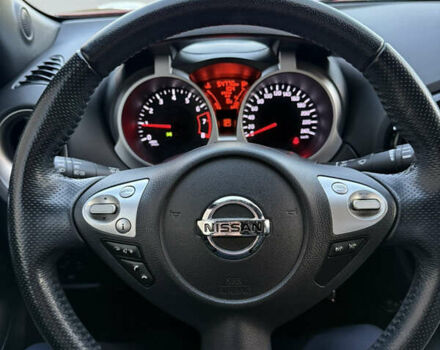 Червоний Ніссан Жук, об'ємом двигуна 1.6 л та пробігом 54 тис. км за 11800 $, фото 14 на Automoto.ua