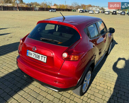 Красный Ниссан Жук, объемом двигателя 1.6 л и пробегом 169 тыс. км за 9800 $, фото 13 на Automoto.ua