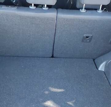 Червоний Ніссан Жук, об'ємом двигуна 1.62 л та пробігом 37 тис. км за 14000 $, фото 10 на Automoto.ua