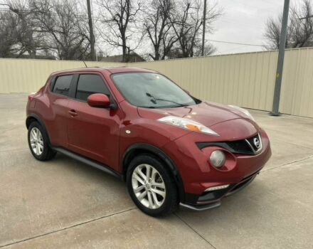 Червоний Ніссан Жук, об'ємом двигуна 1.6 л та пробігом 80 тис. км за 12600 $, фото 2 на Automoto.ua