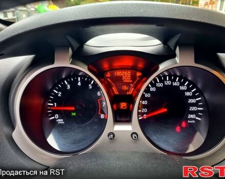 Красный Ниссан Жук, объемом двигателя 1.6 л и пробегом 130 тыс. км за 10700 $, фото 9 на Automoto.ua