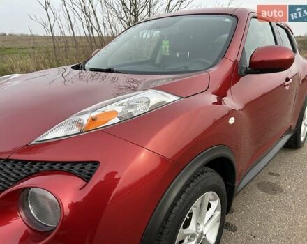 Красный Ниссан Жук, объемом двигателя 1.6 л и пробегом 219 тыс. км за 10200 $, фото 15 на Automoto.ua