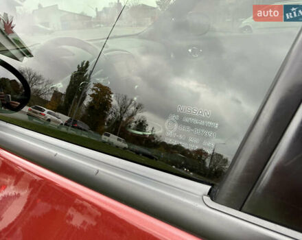 Червоний Ніссан Жук, об'ємом двигуна 1.6 л та пробігом 151 тис. км за 9900 $, фото 21 на Automoto.ua