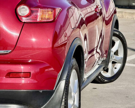 Красный Ниссан Жук, объемом двигателя 1.6 л и пробегом 54 тыс. км за 11500 $, фото 17 на Automoto.ua