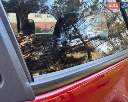 Красный Ниссан Жук, объемом двигателя 1.6 л и пробегом 170 тыс. км за 10300 $, фото 34 на Automoto.ua