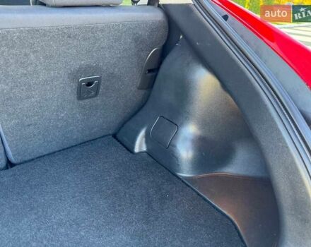 Красный Ниссан Жук, объемом двигателя 1.6 л и пробегом 170 тыс. км за 9700 $, фото 42 на Automoto.ua