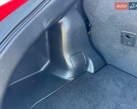 Красный Ниссан Жук, объемом двигателя 1.6 л и пробегом 170 тыс. км за 9700 $, фото 43 на Automoto.ua