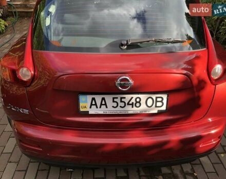Красный Ниссан Жук, объемом двигателя 1.6 л и пробегом 131 тыс. км за 12600 $, фото 3 на Automoto.ua