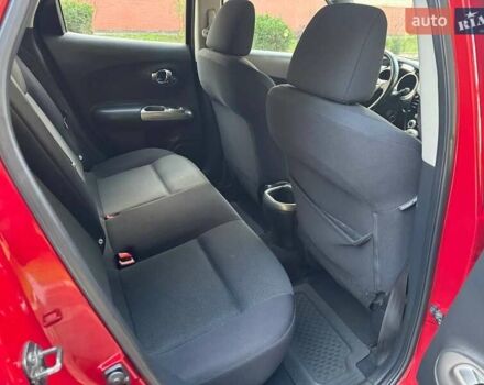 Красный Ниссан Жук, объемом двигателя 1.6 л и пробегом 170 тыс. км за 10300 $, фото 41 на Automoto.ua