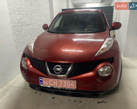 Красный Ниссан Жук, объемом двигателя 1.6 л и пробегом 165 тыс. км за 8200 $, фото 4 на Automoto.ua