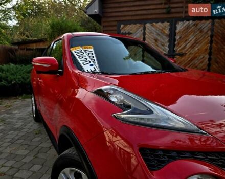 Червоний Ніссан Жук, об'ємом двигуна 1.6 л та пробігом 135 тис. км за 11200 $, фото 4 на Automoto.ua