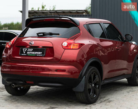Красный Ниссан Жук, объемом двигателя 1.6 л и пробегом 88 тыс. км за 12400 $, фото 13 на Automoto.ua