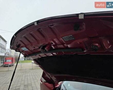 Красный Ниссан Жук, объемом двигателя 1.6 л и пробегом 127 тыс. км за 9777 $, фото 26 на Automoto.ua