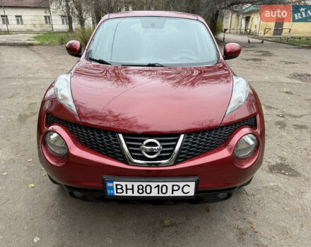 Красный Ниссан Жук, объемом двигателя 1.6 л и пробегом 130 тыс. км за 10500 $, фото 5 на Automoto.ua