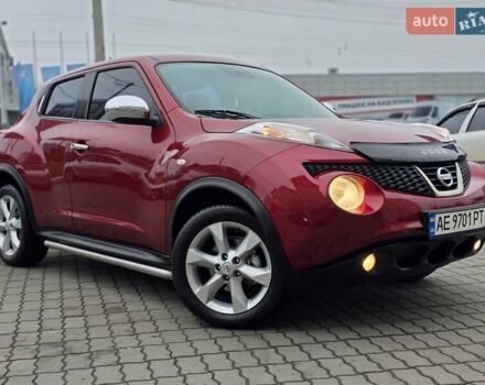 Красный Ниссан Жук, объемом двигателя 1.6 л и пробегом 127 тыс. км за 9777 $, фото 1 на Automoto.ua