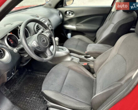 Красный Ниссан Жук, объемом двигателя 1.6 л и пробегом 115 тыс. км за 12000 $, фото 10 на Automoto.ua