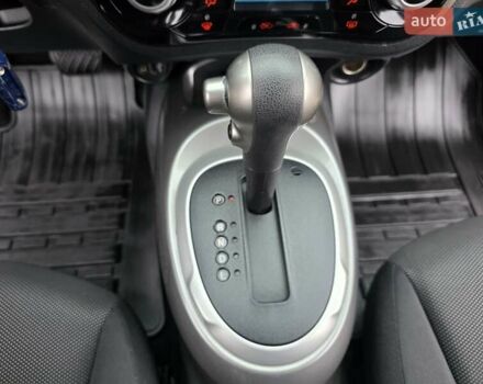 Красный Ниссан Жук, объемом двигателя 1.6 л и пробегом 127 тыс. км за 9777 $, фото 58 на Automoto.ua