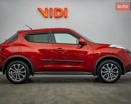 Красный Ниссан Жук, объемом двигателя 1.6 л и пробегом 84 тыс. км за 12272 $, фото 3 на Automoto.ua