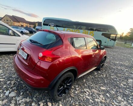 Красный Ниссан Жук, объемом двигателя 1.6 л и пробегом 76 тыс. км за 10700 $, фото 2 на Automoto.ua