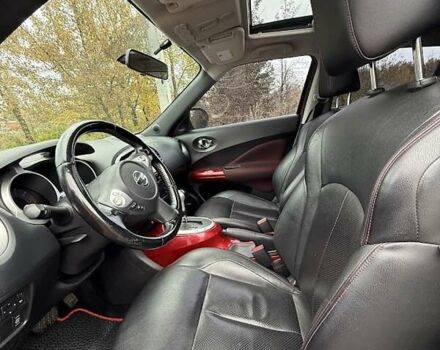 Красный Ниссан Жук, объемом двигателя 1.62 л и пробегом 209 тыс. км за 10500 $, фото 6 на Automoto.ua