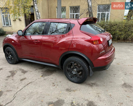 Красный Ниссан Жук, объемом двигателя 1.6 л и пробегом 130 тыс. км за 10500 $, фото 23 на Automoto.ua