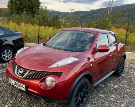 Красный Ниссан Жук, объемом двигателя 1.6 л и пробегом 76 тыс. км за 10700 $, фото 4 на Automoto.ua