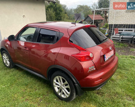 Красный Ниссан Жук, объемом двигателя 1.6 л и пробегом 163 тыс. км за 8450 $, фото 4 на Automoto.ua