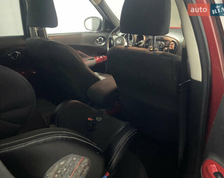 Красный Ниссан Жук, объемом двигателя 1.6 л и пробегом 165 тыс. км за 8200 $, фото 27 на Automoto.ua