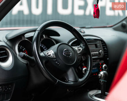 Красный Ниссан Жук, объемом двигателя 1.6 л и пробегом 88 тыс. км за 12400 $, фото 22 на Automoto.ua
