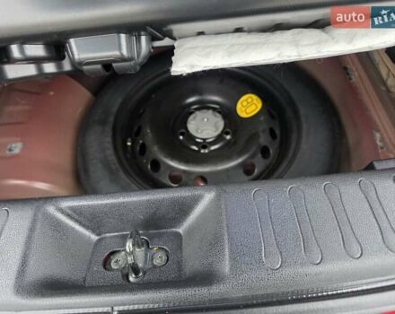 Красный Ниссан Жук, объемом двигателя 1.6 л и пробегом 127 тыс. км за 9777 $, фото 32 на Automoto.ua