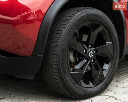 Красный Ниссан Жук, объемом двигателя 1.6 л и пробегом 88 тыс. км за 12400 $, фото 21 на Automoto.ua