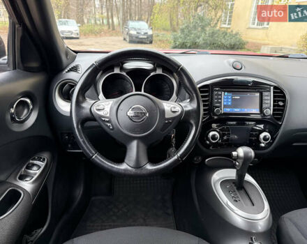 Красный Ниссан Жук, объемом двигателя 1.6 л и пробегом 130 тыс. км за 10500 $, фото 45 на Automoto.ua