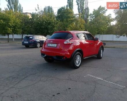 Красный Ниссан Жук, объемом двигателя 1.6 л и пробегом 150 тыс. км за 11200 $, фото 16 на Automoto.ua