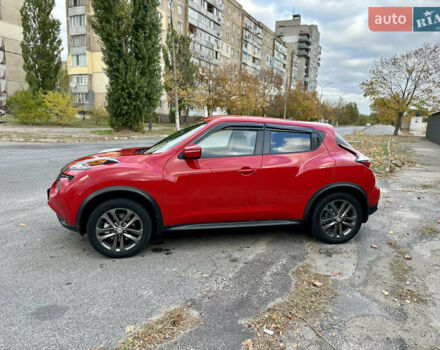 Красный Ниссан Жук, объемом двигателя 1.6 л и пробегом 115 тыс. км за 12000 $, фото 2 на Automoto.ua