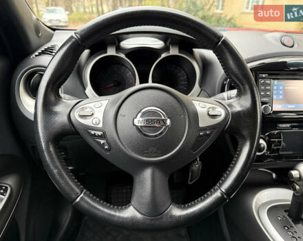 Красный Ниссан Жук, объемом двигателя 1.6 л и пробегом 130 тыс. км за 10500 $, фото 44 на Automoto.ua