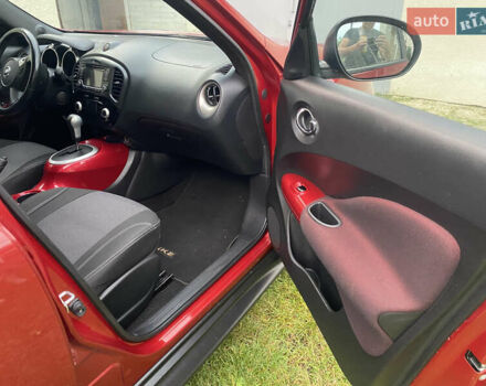Красный Ниссан Жук, объемом двигателя 1.6 л и пробегом 163 тыс. км за 8450 $, фото 9 на Automoto.ua