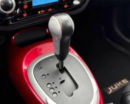 Красный Ниссан Жук, объемом двигателя 1.6 л и пробегом 72 тыс. км за 8900 $, фото 8 на Automoto.ua