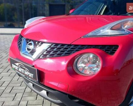 Красный Ниссан Жук, объемом двигателя 1.62 л и пробегом 107 тыс. км за 11899 $, фото 1 на Automoto.ua