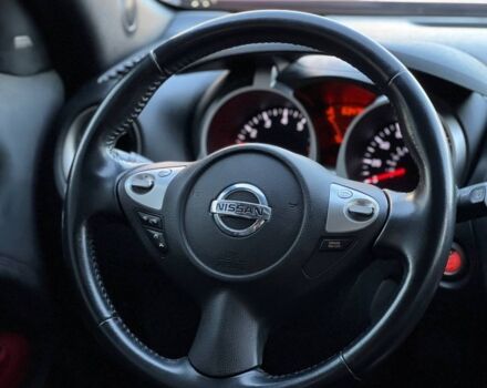 Червоний Ніссан Жук, об'ємом двигуна 1.6 л та пробігом 95 тис. км за 13300 $, фото 9 на Automoto.ua