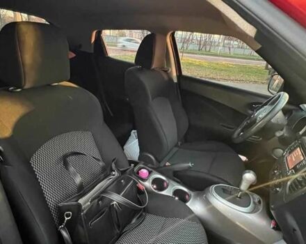 Красный Ниссан Жук, объемом двигателя 1.6 л и пробегом 90 тыс. км за 7200 $, фото 3 на Automoto.ua