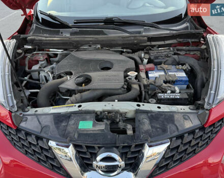 Красный Ниссан Жук, объемом двигателя 1.62 л и пробегом 133 тыс. км за 13000 $, фото 24 на Automoto.ua