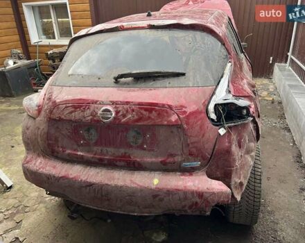 Красный Ниссан Жук, объемом двигателя 1.46 л и пробегом 130 тыс. км за 3500 $, фото 4 на Automoto.ua