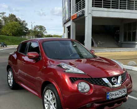 Красный Ниссан Жук, объемом двигателя 1.6 л и пробегом 102 тыс. км за 12300 $, фото 1 на Automoto.ua