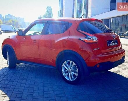 Красный Ниссан Жук, объемом двигателя 1.62 л и пробегом 107 тыс. км за 11899 $, фото 4 на Automoto.ua