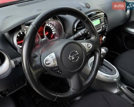 Красный Ниссан Жук, объемом двигателя 1.6 л и пробегом 48 тыс. км за 12800 $, фото 44 на Automoto.ua