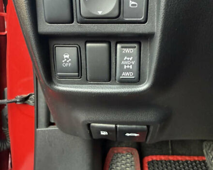 Красный Ниссан Жук, объемом двигателя 1.62 л и пробегом 133 тыс. км за 13000 $, фото 17 на Automoto.ua