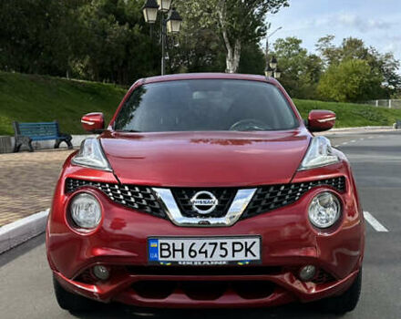 Красный Ниссан Жук, объемом двигателя 1.6 л и пробегом 102 тыс. км за 12300 $, фото 2 на Automoto.ua