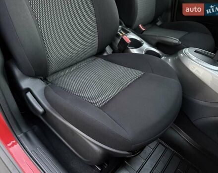 Красный Ниссан Жук, объемом двигателя 1.6 л и пробегом 48 тыс. км за 12800 $, фото 32 на Automoto.ua